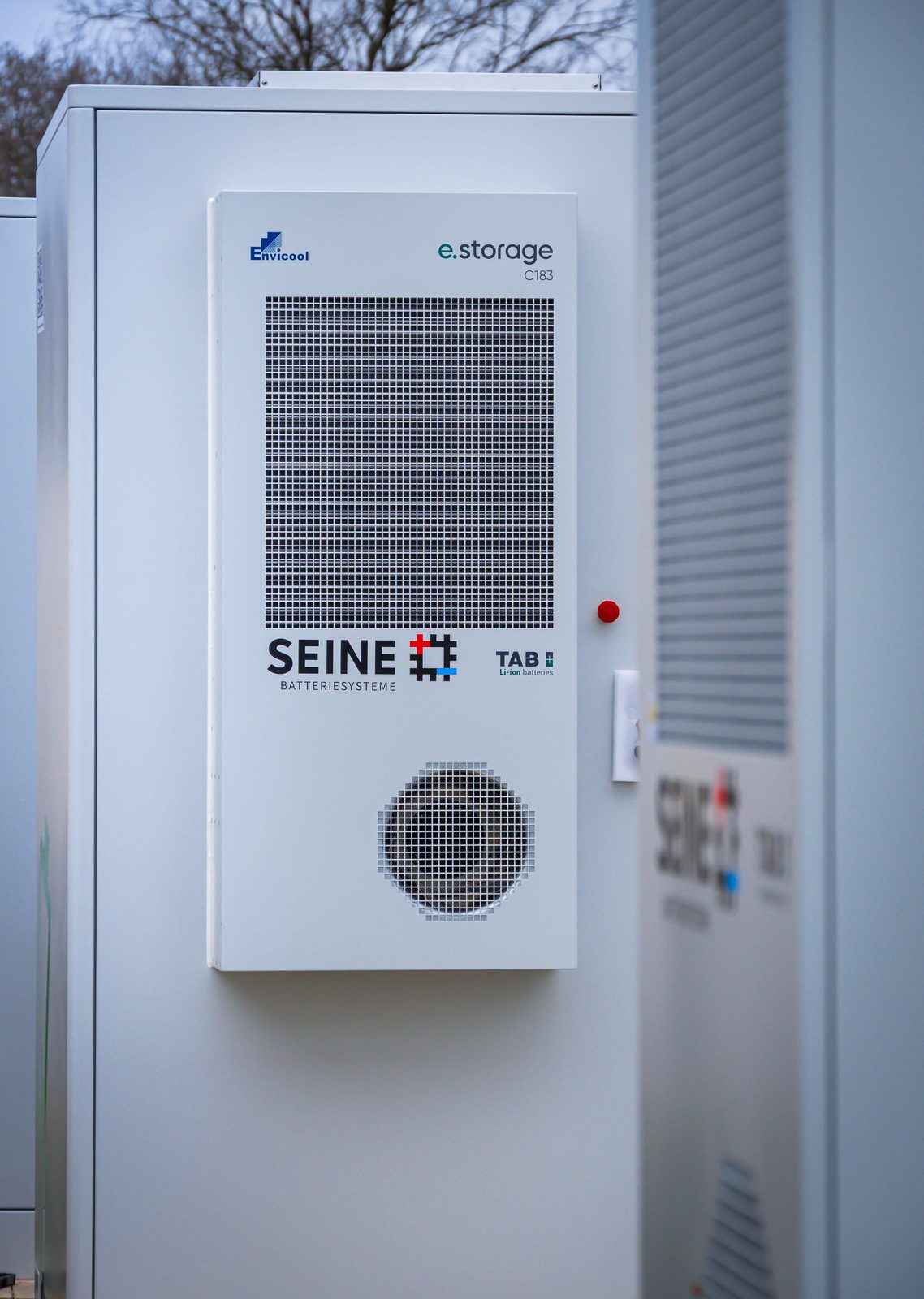 Kunststoffverarbeiter – Batteriespeicher Aufbau